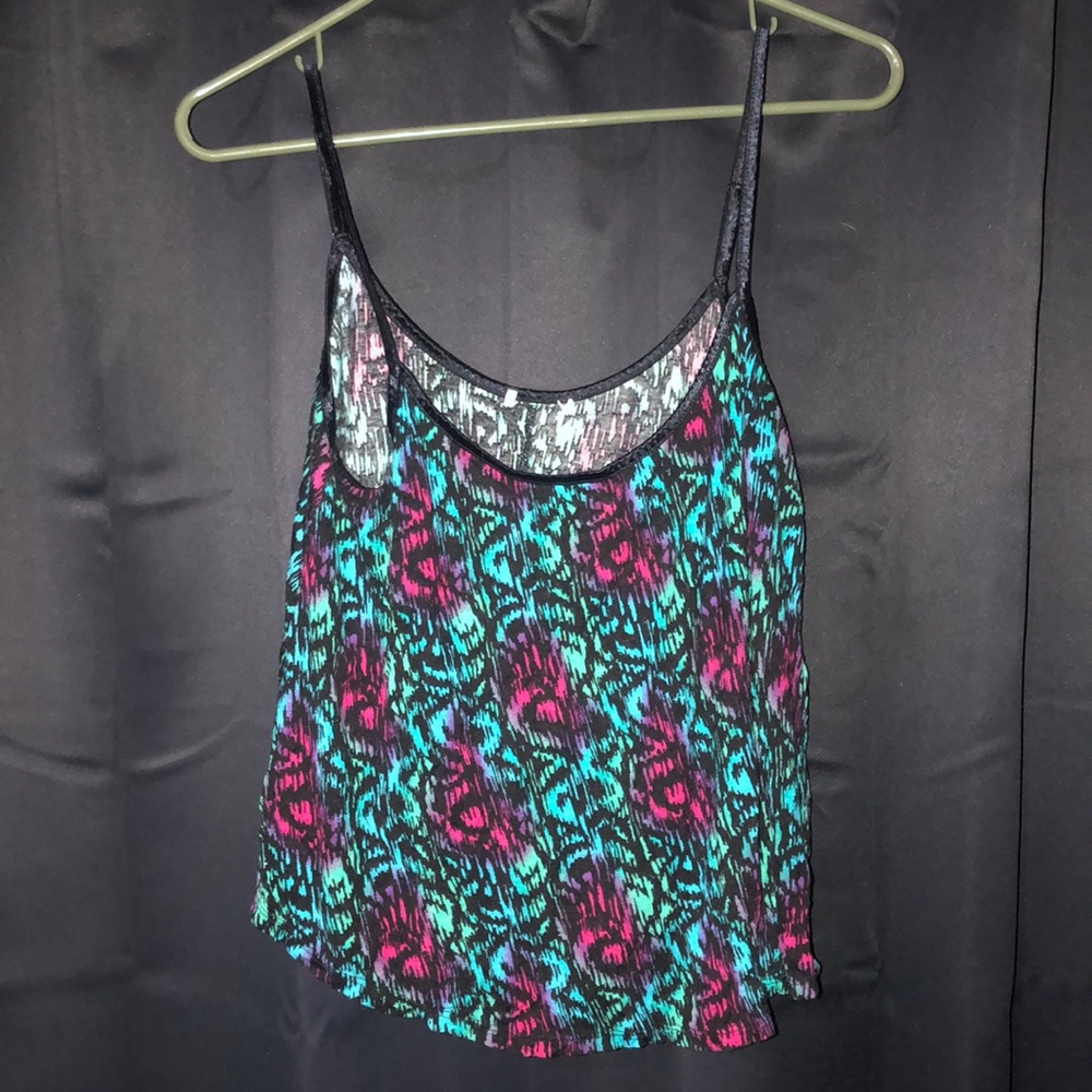 Super cute crop top